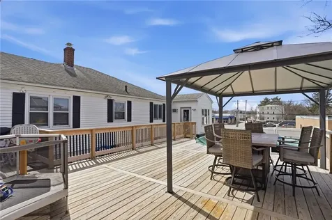 16 Brown Street North Providence RI 02904