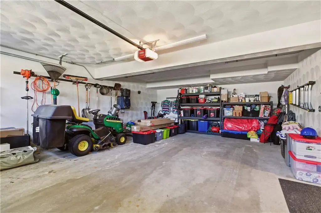90 Mockingbird Drive Exeter RI 02822