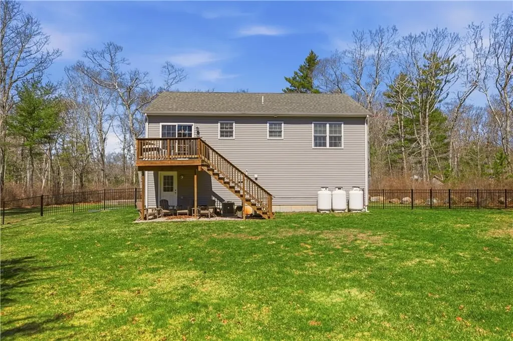 90 Mockingbird Drive Exeter RI 02822