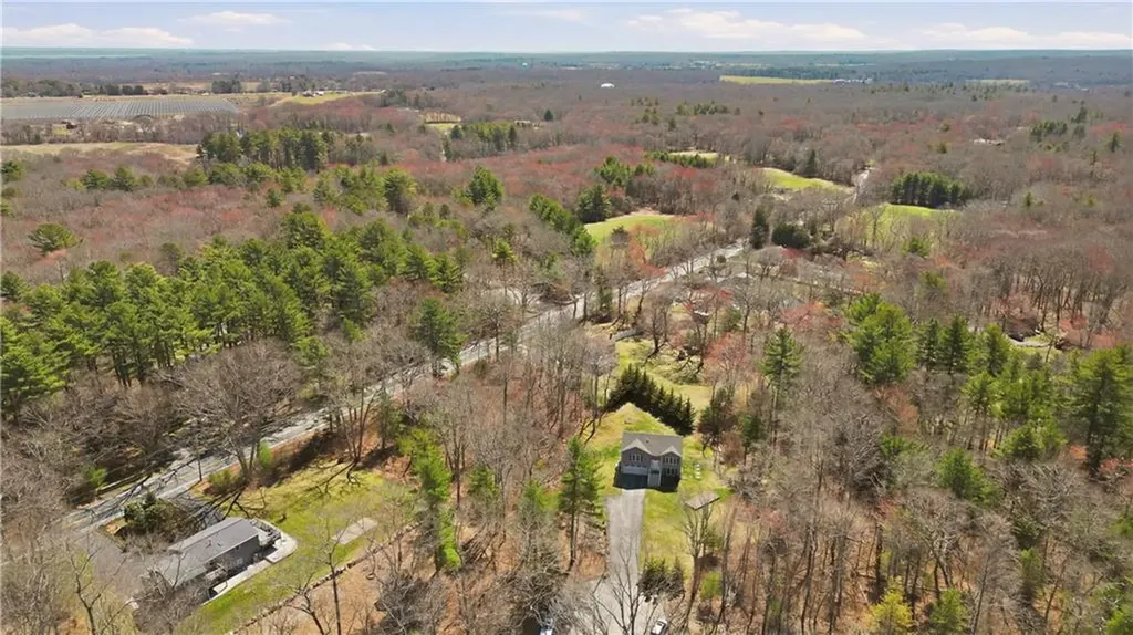 90 Mockingbird Drive Exeter RI 02822