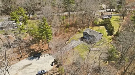 90 Mockingbird Drive Exeter RI 02822