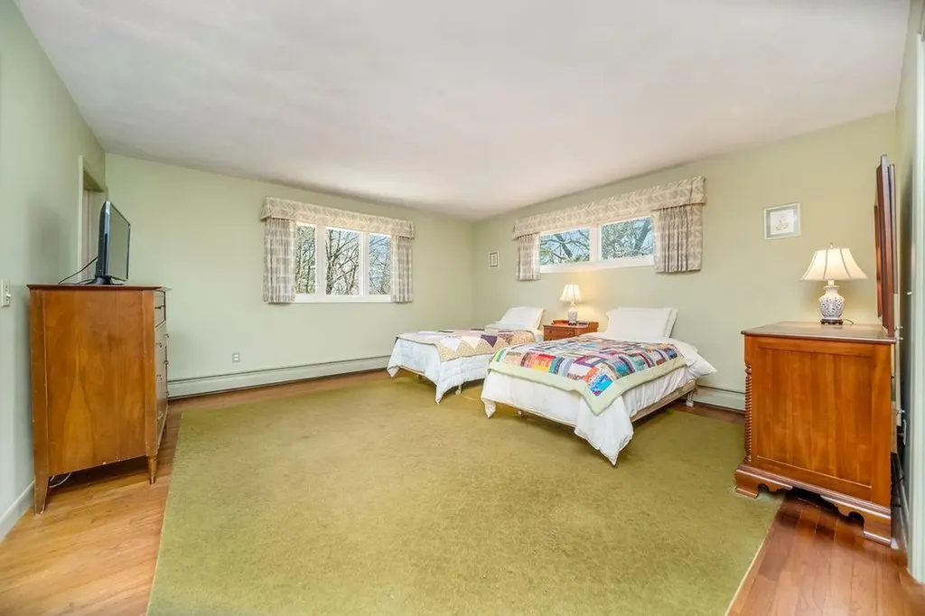 39 Brookside Drive Charlestown RI 02813