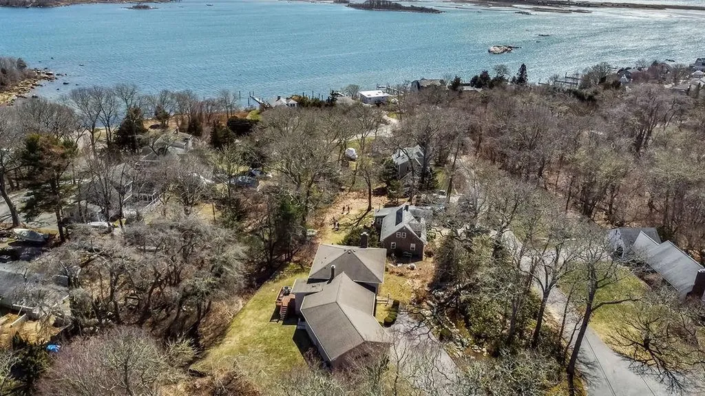 39 Brookside Drive Charlestown RI 02813