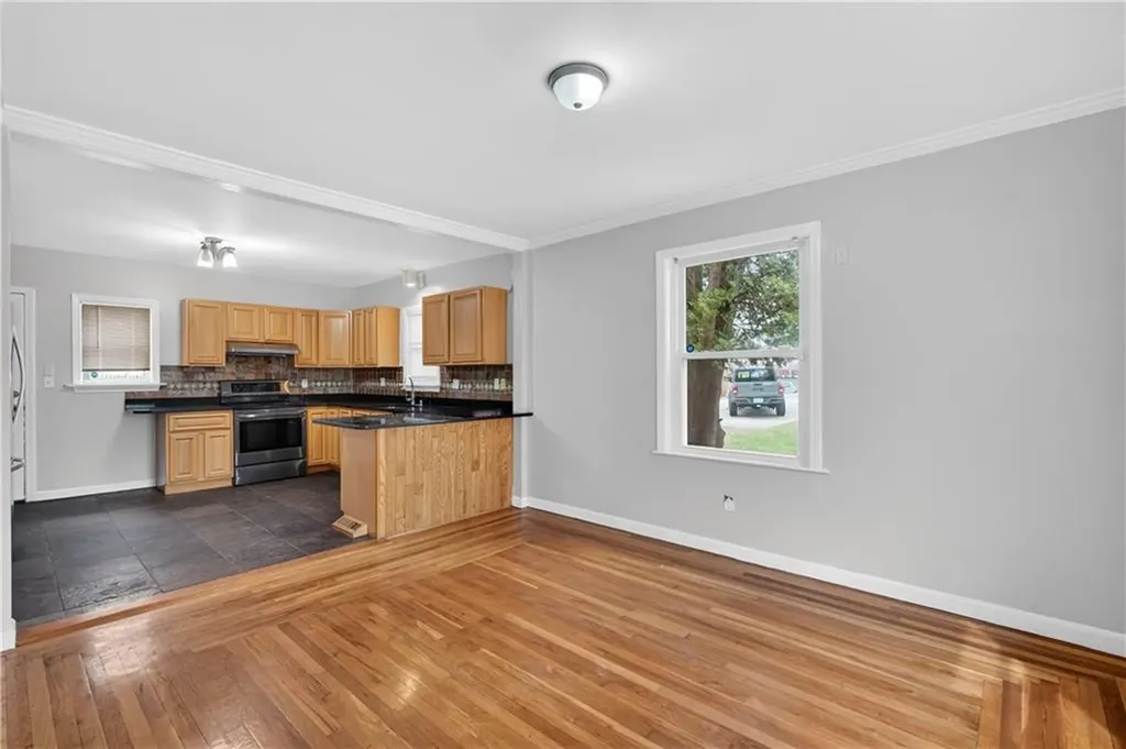 51 Klondike Street Providence RI 02909