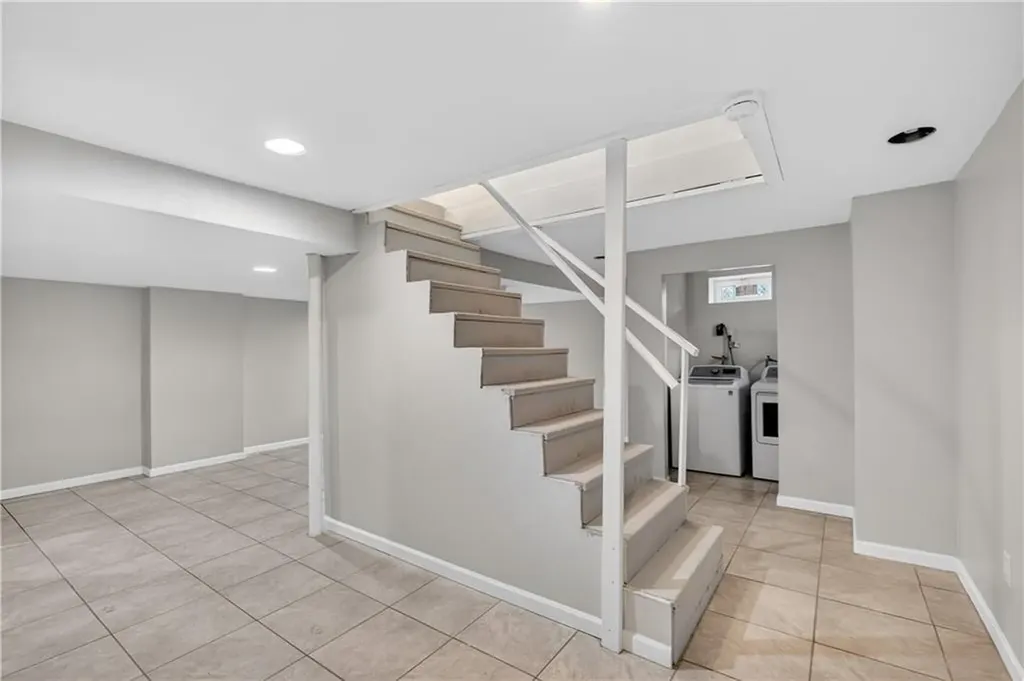 51 Klondike Street Providence RI 02909