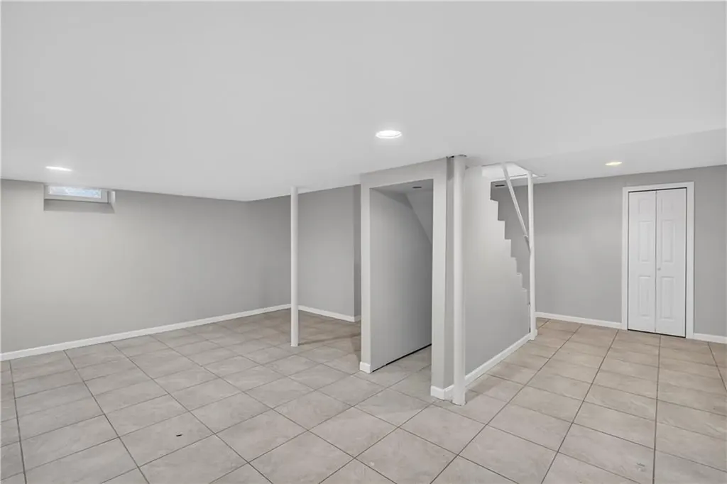 51 Klondike Street Providence RI 02909