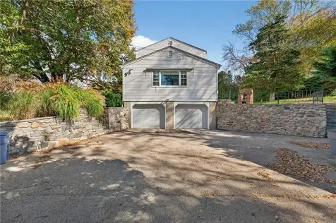 26 Windward Drive Westerly RI 02891