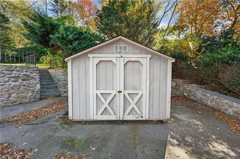 26 Windward Drive Westerly RI 02891