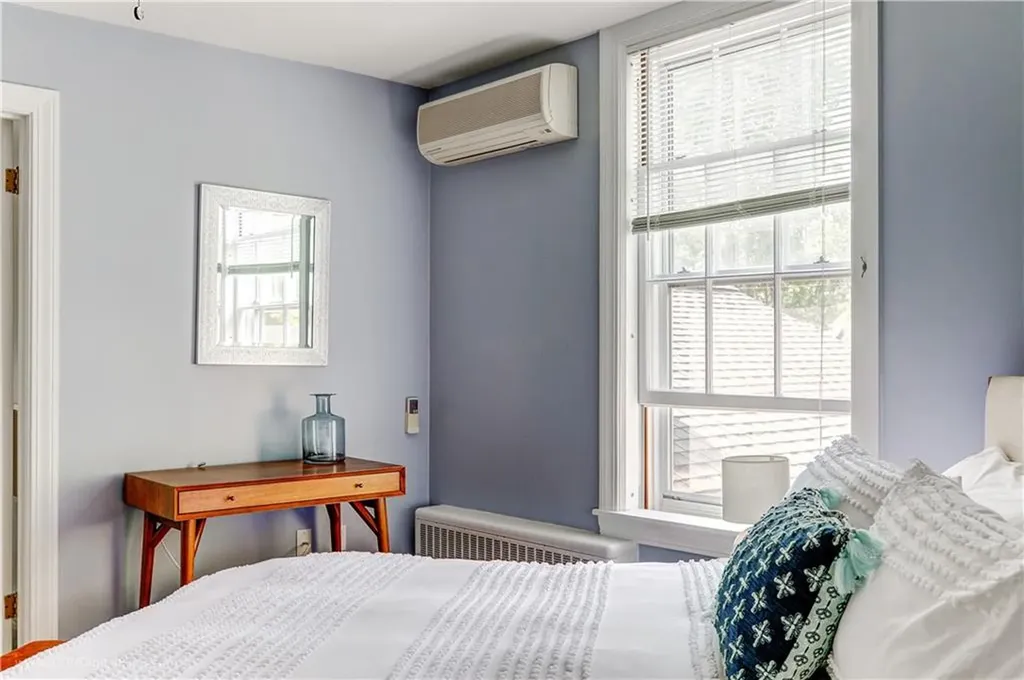 32 Catherine Street Newport RI 02840
