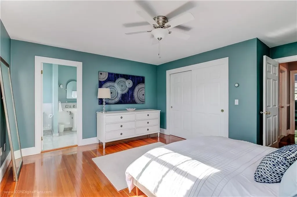 32 Catherine Street Newport RI 02840