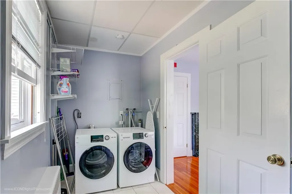 32 Catherine Street Newport RI 02840