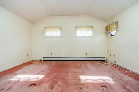586 Child Street Warren RI 02885