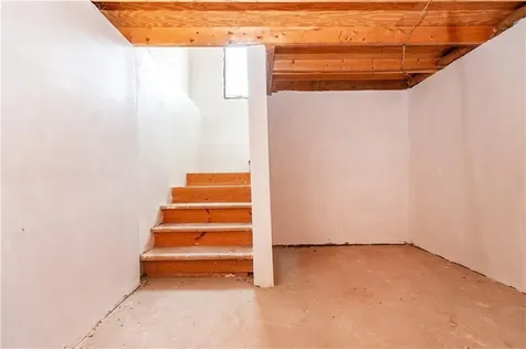 586 Child Street Warren RI 02885