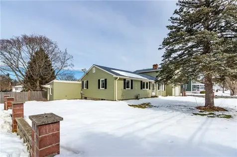 586 Child Street Warren RI 02885