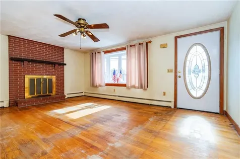 586 Child Street Warren RI 02885