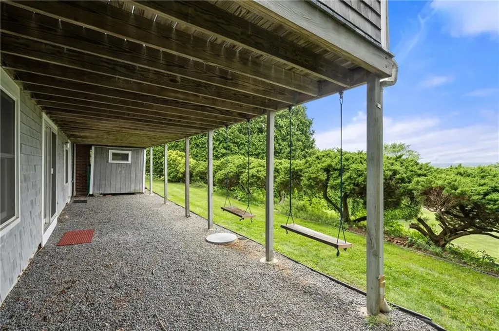55 West Main Road Little Compton RI 02837