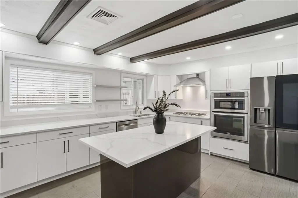 109 Cobble Hill Road Lincoln RI 02865