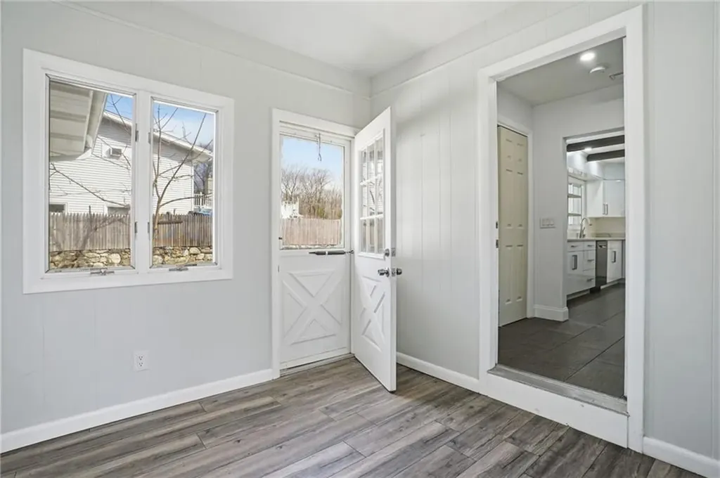 109 Cobble Hill Road Lincoln RI 02865
