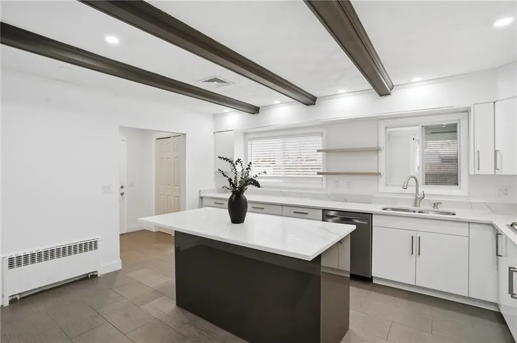 109 Cobble Hill Road Lincoln RI 02865