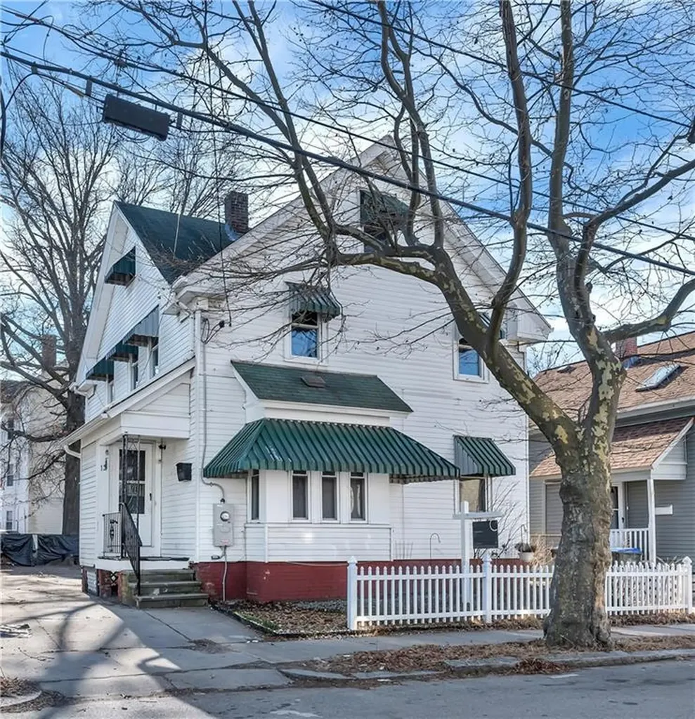 12 Payton Street Providence RI 02905