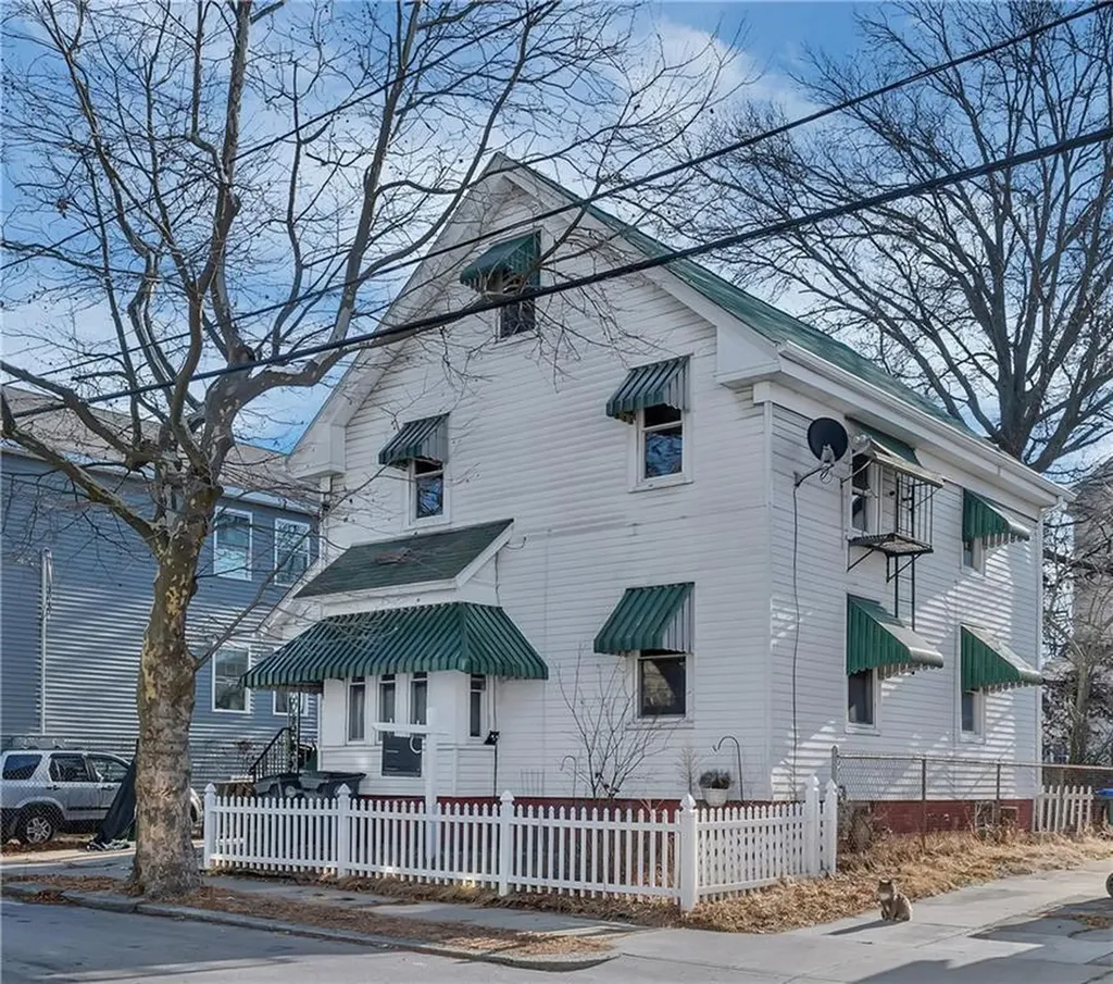 12 Payton Street Providence RI 02905