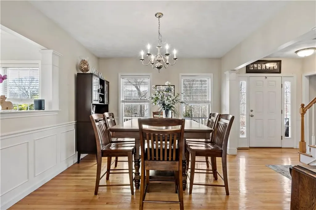 21 River View Road Narragansett RI 02882