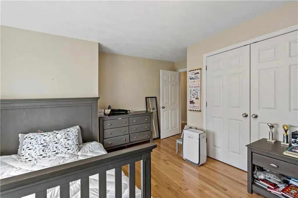21 River View Road Narragansett RI 02882