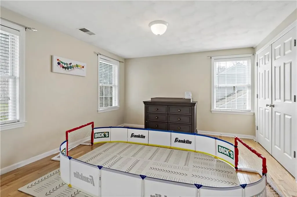 21 River View Road Narragansett RI 02882