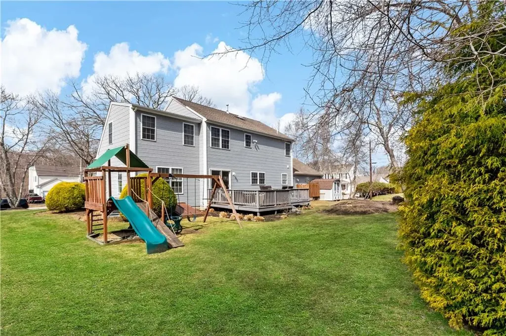 21 River View Road Narragansett RI 02882
