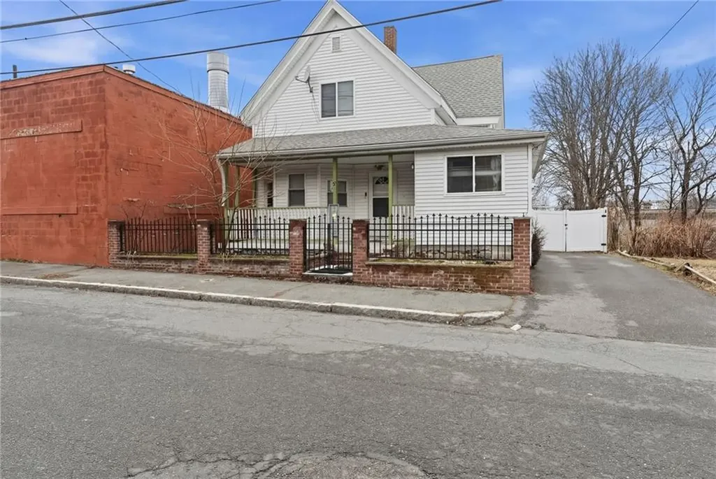 12 Charles Street Brockton MA 02321