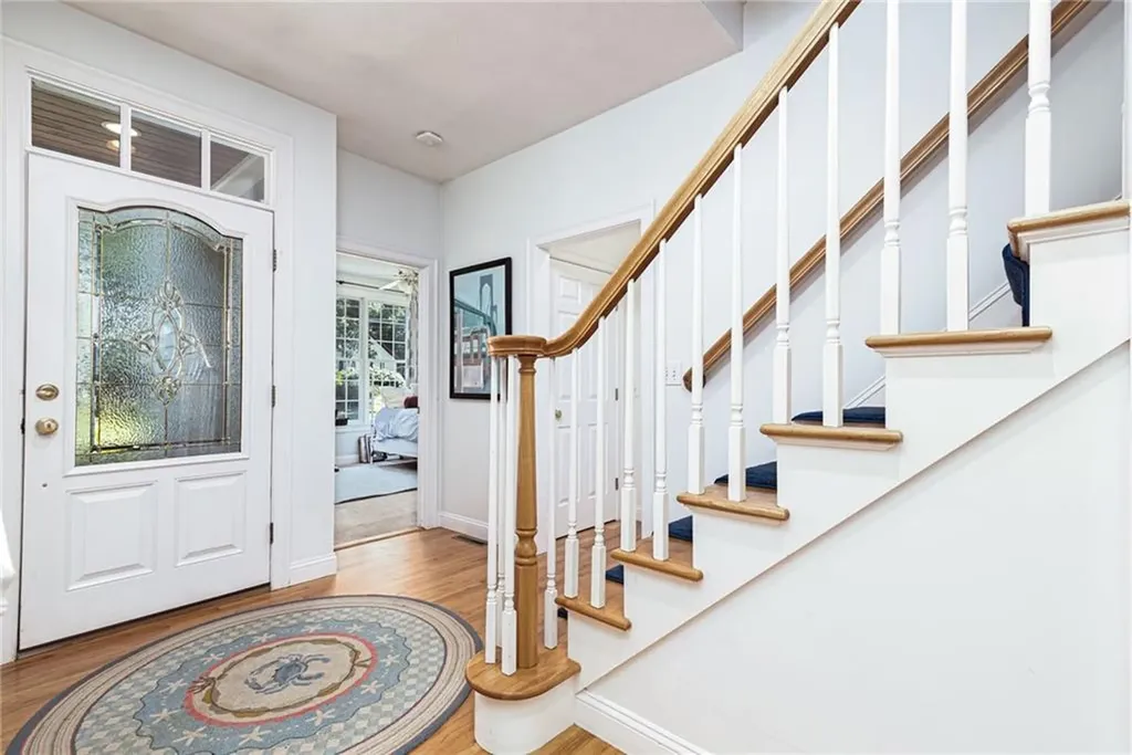 371 Glen Hill Drive North Kingstown RI 02874