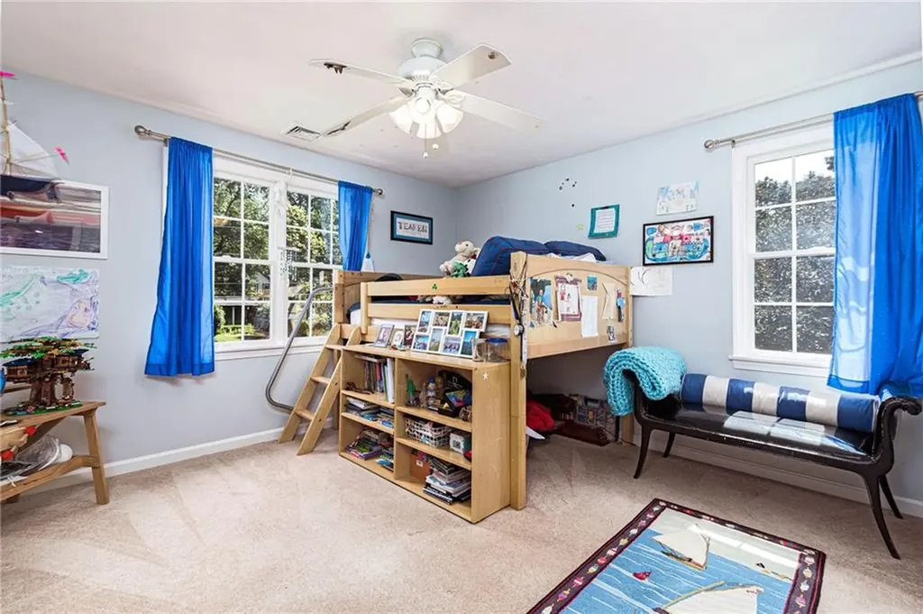 371 Glen Hill Drive North Kingstown RI 02874