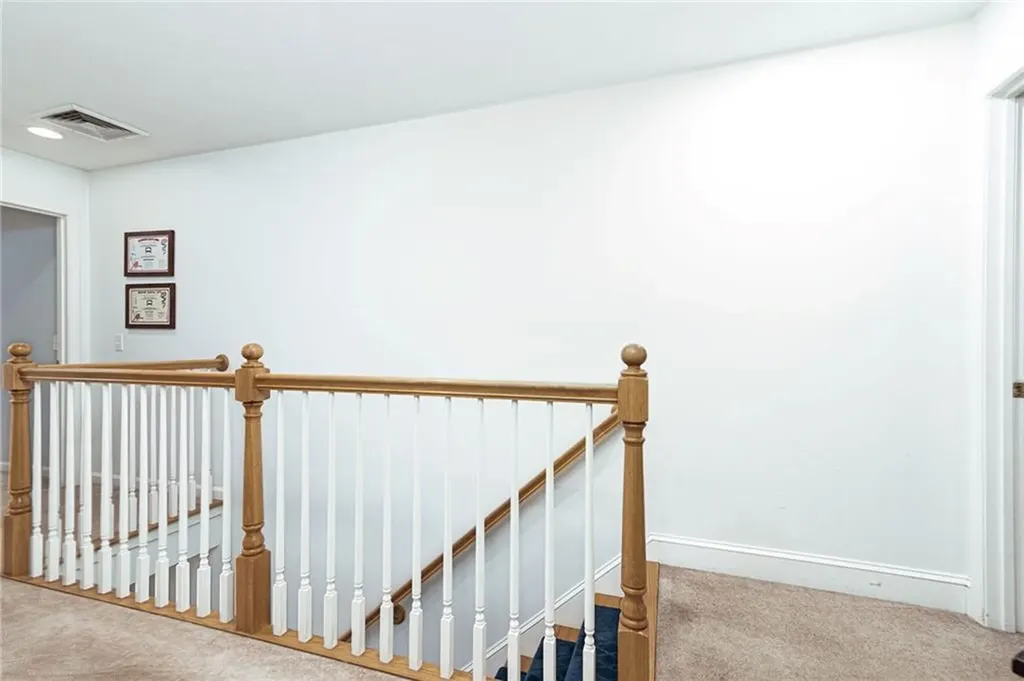 371 Glen Hill Drive North Kingstown RI 02874