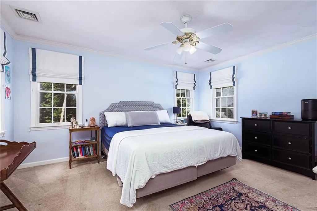 371 Glen Hill Drive North Kingstown RI 02874