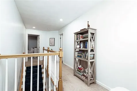 371 Glen Hill Drive North Kingstown RI 02874