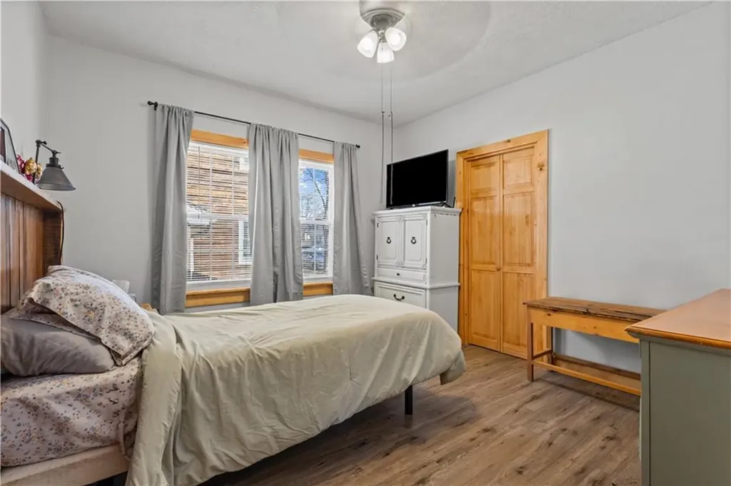 61 Mcaloon Street Pawtucket RI 02861