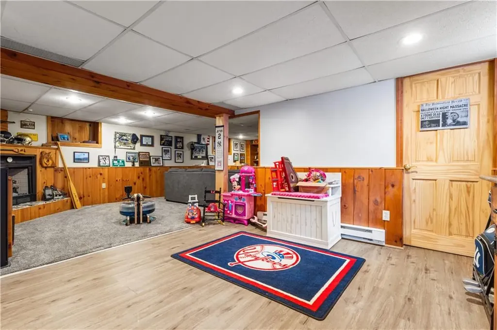 61 Mcaloon Street Pawtucket RI 02861