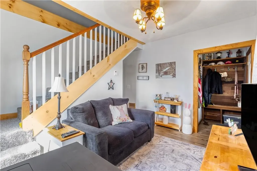 61 Mcaloon Street Pawtucket RI 02861