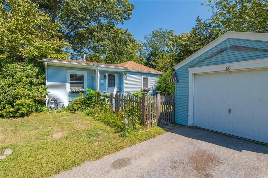 68 Lane 5 Warwick RI 02888
