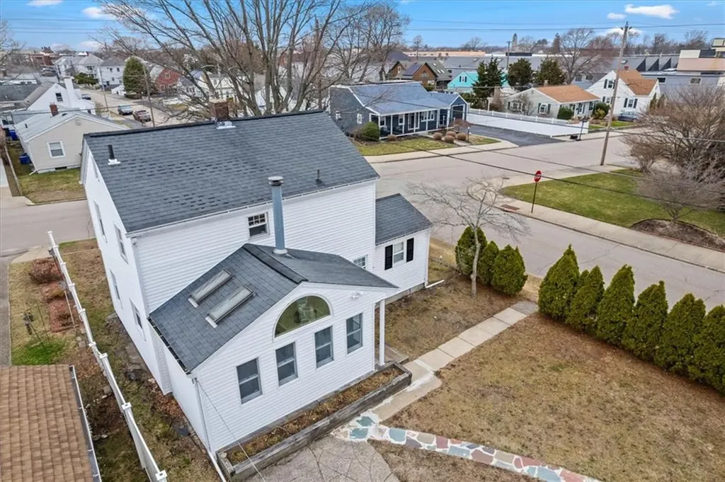 151 Orient Avenue Pawtucket RI 02861
