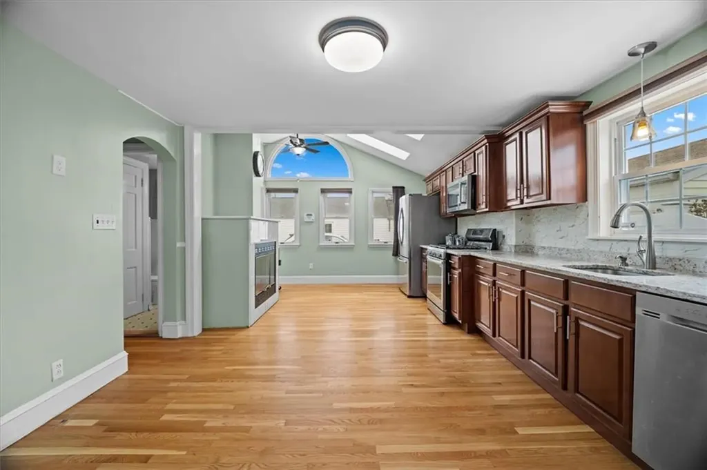 151 Orient Avenue Pawtucket RI 02861