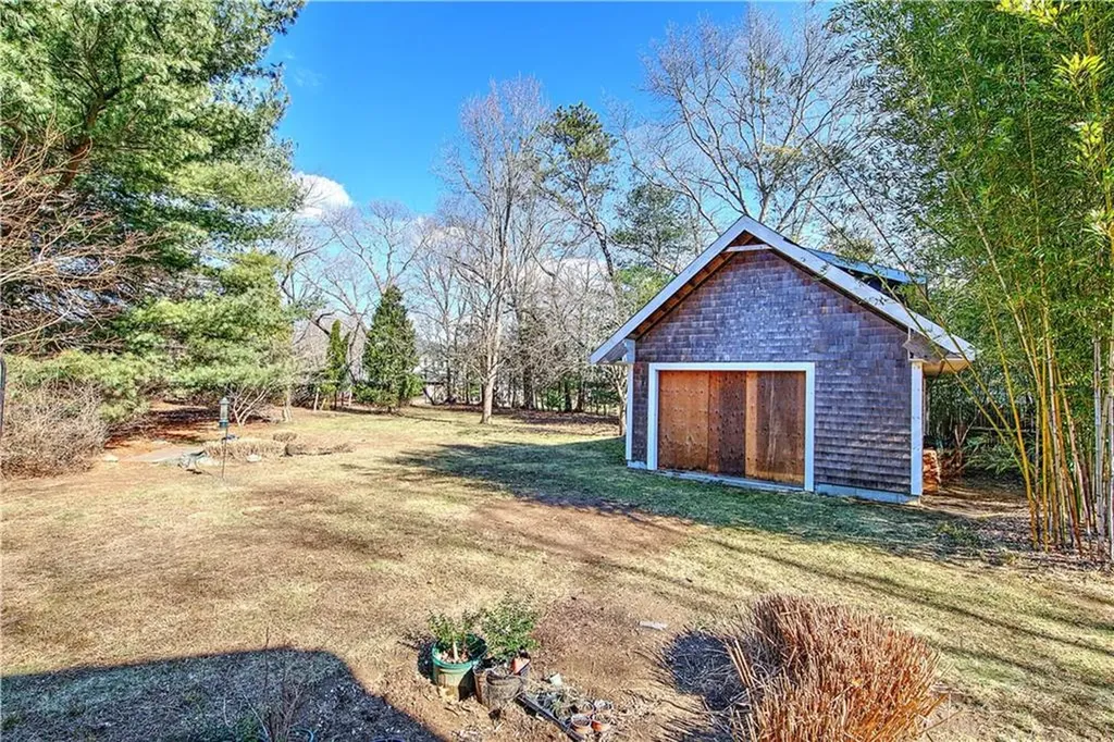 59 Mason Road Barrington RI 02806