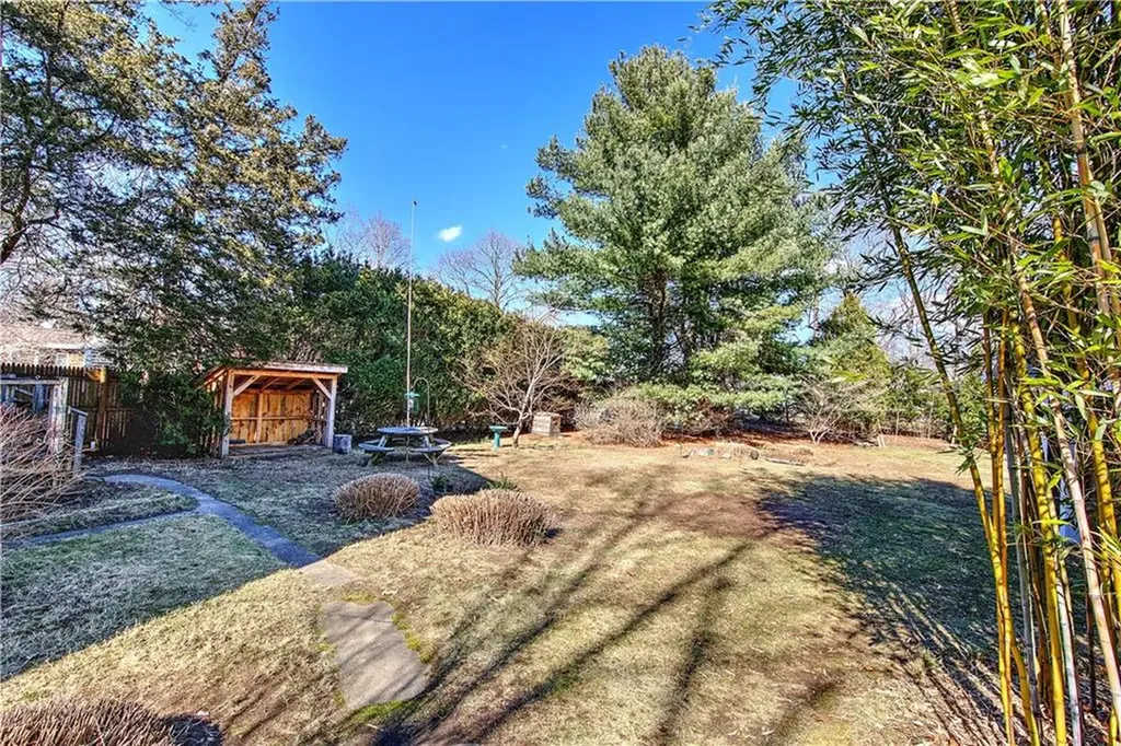 59 Mason Road Barrington RI 02806