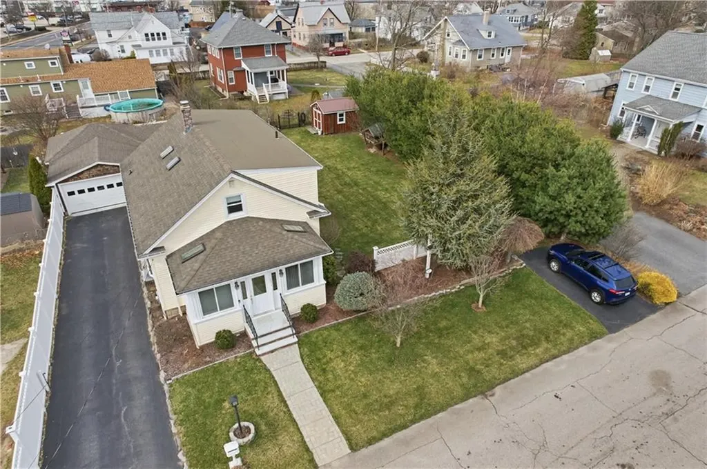 111 Beechcrest Street Warwick RI 02888