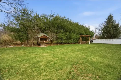 111 Beechcrest Street Warwick RI 02888