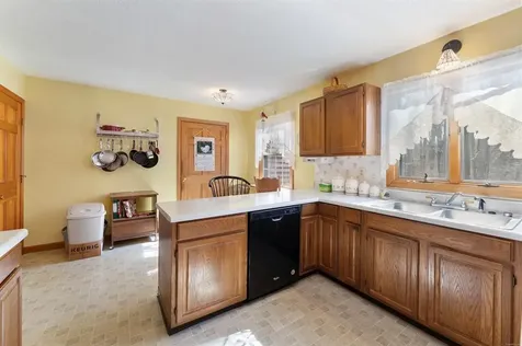 41 Margaret Henry Road Killingly CT 06239