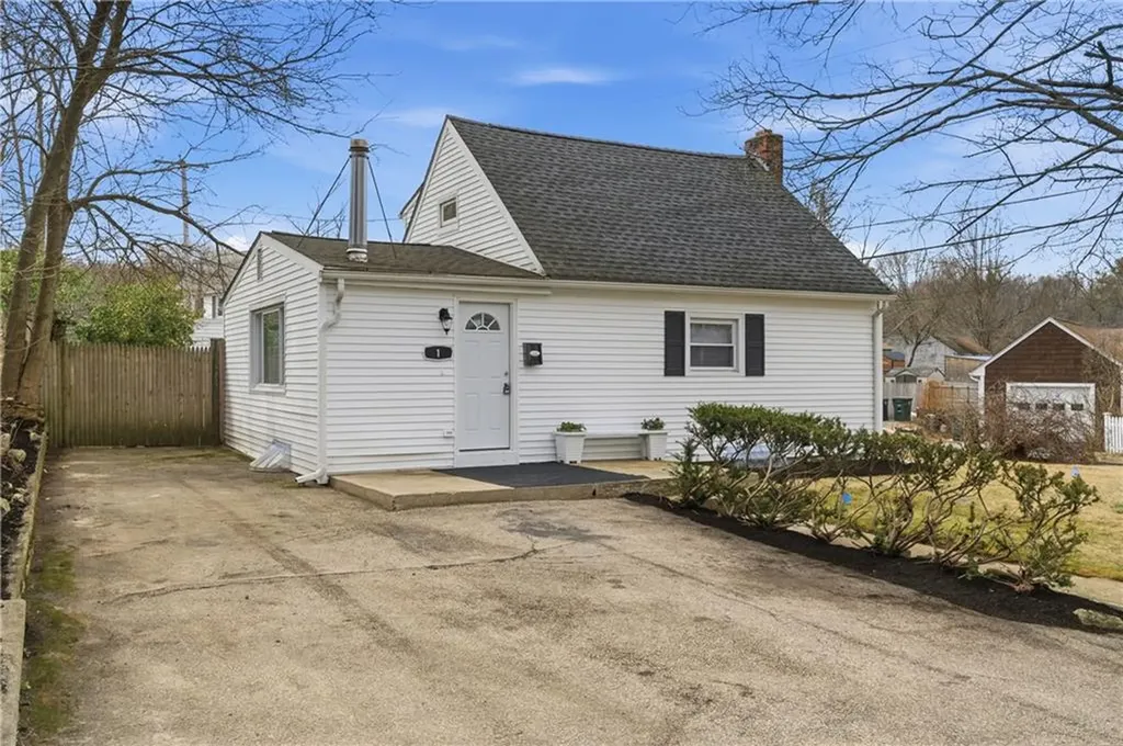 1 Pierce Street Coventry RI 02816