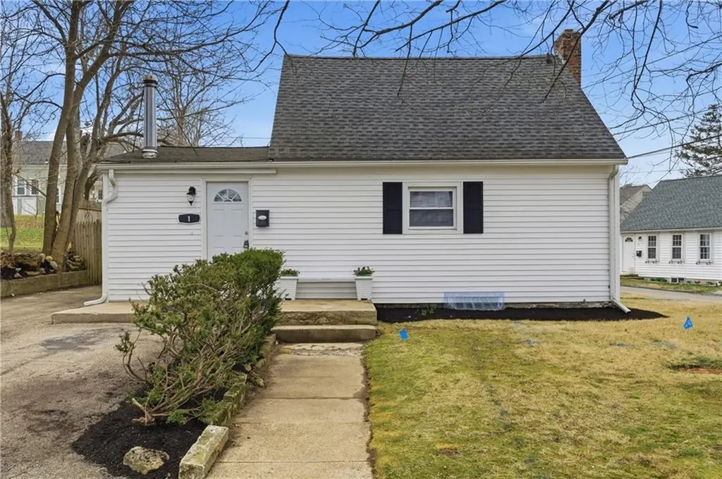 1 Pierce Street Coventry RI 02816