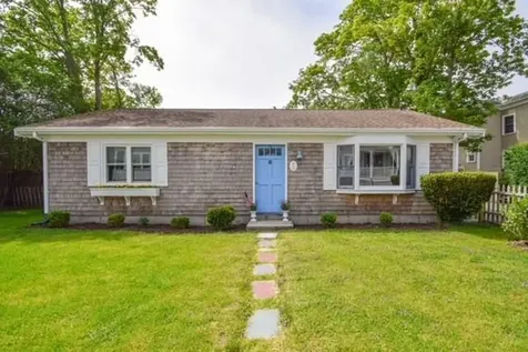 39 Grafton Street Newport RI 02840