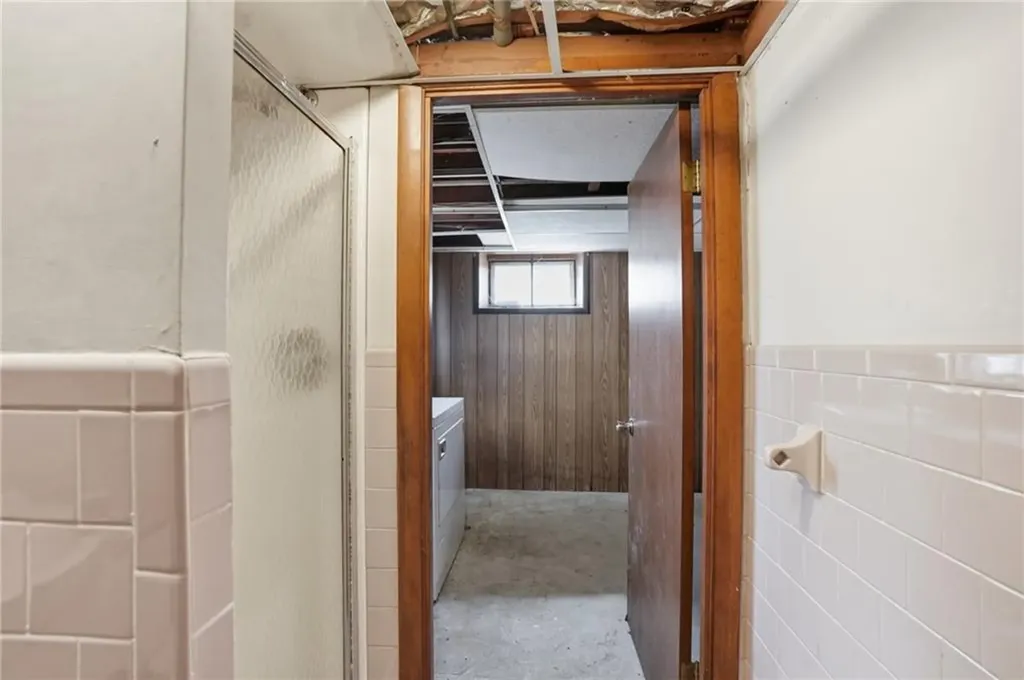 128 Clifford Street Pawtucket RI 02860
